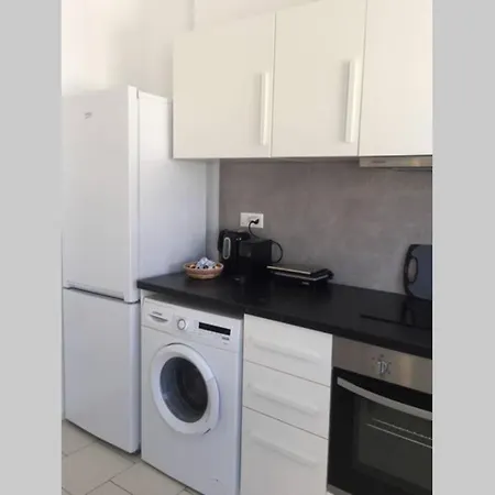 Strata By Rocks Estates Διαμέρισμα *