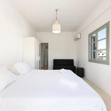 Strata By Rocks Estates * Parikia (Paros)