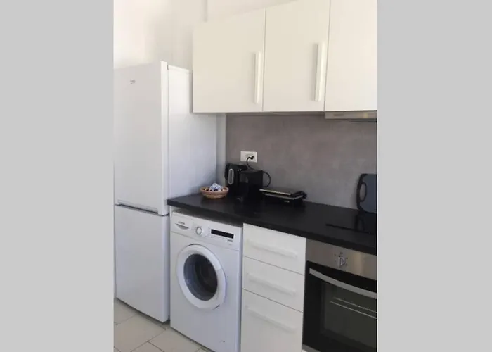 Strata By Rocks Estates Apartamento *